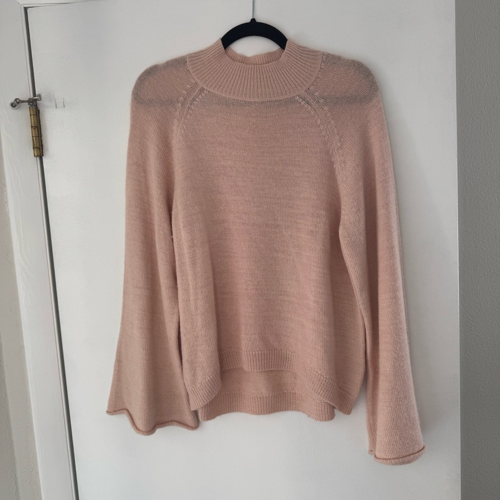Lightweight pink sweater